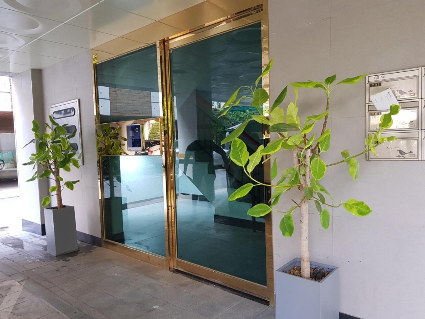 Joeuntwinville, 7min Walk To Line 9 Subway Station, Quiet Residential Area * Seoul
